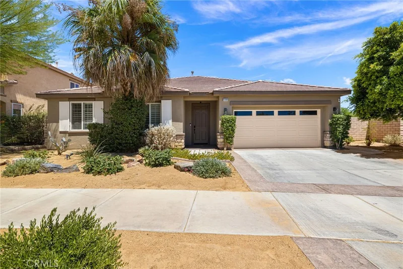 43680 Riunione Place photo 2