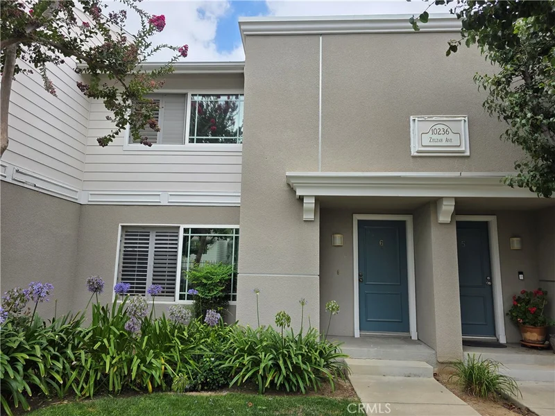 10236 Zelzah Avenue 6, Northridge, CA 91325