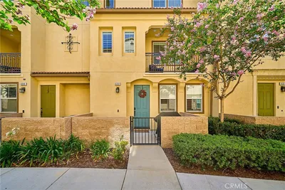 6331 Aquila Way photo 2