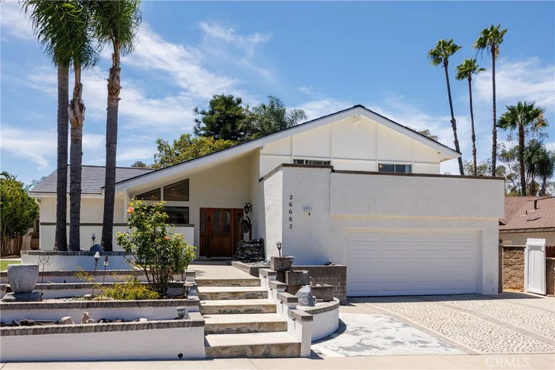 26682 Aracena Drive, Mission Viejo, CA 92691