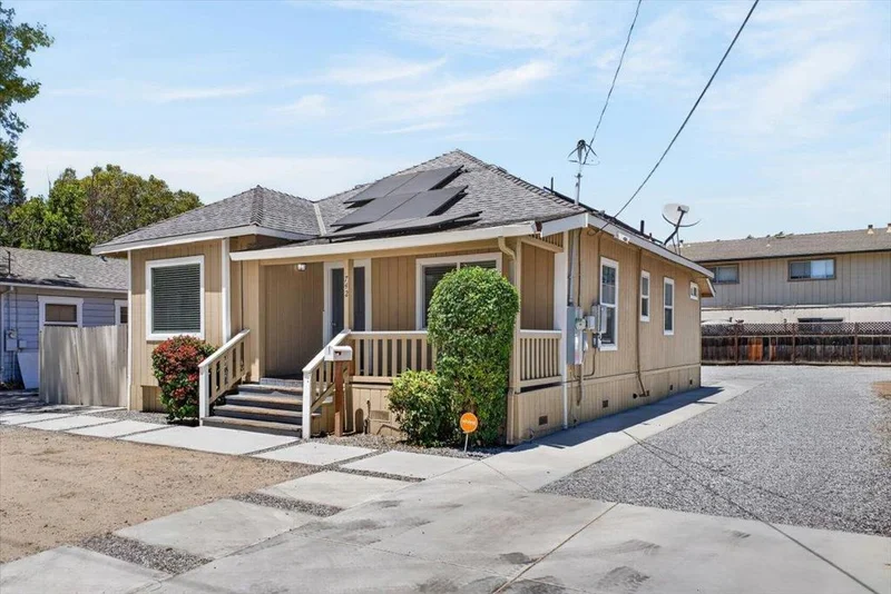 Photo 2 of 742 4th Street