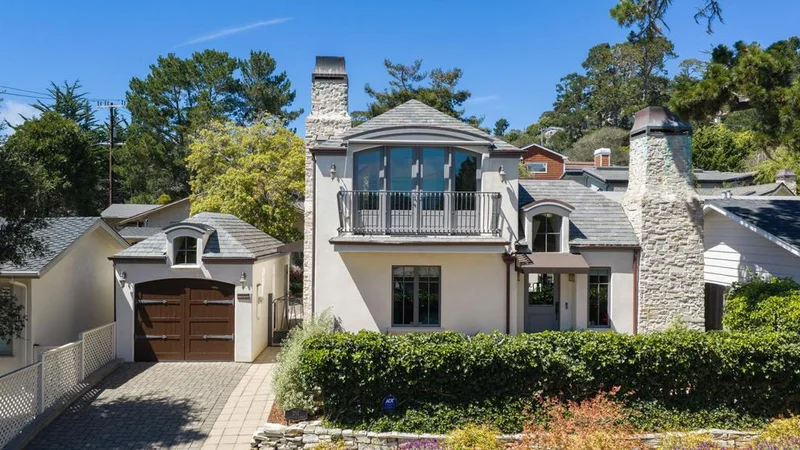 0 1st Ave 2 NE Of Carpenter, Carmel, CA 93921