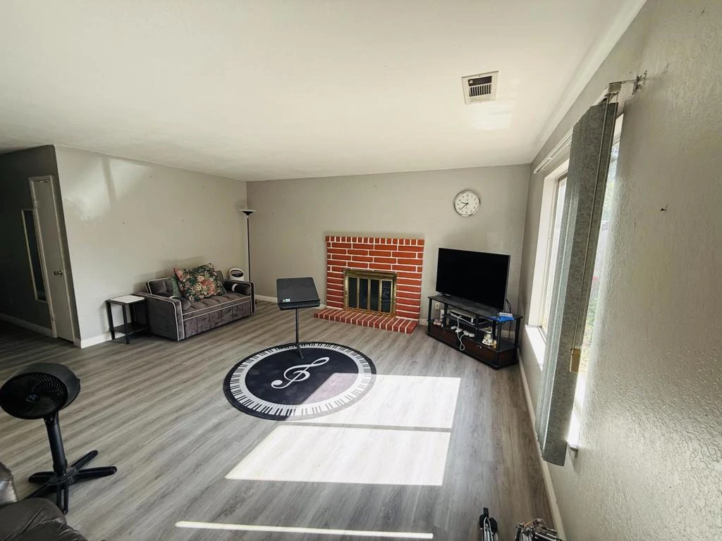 Interior 1