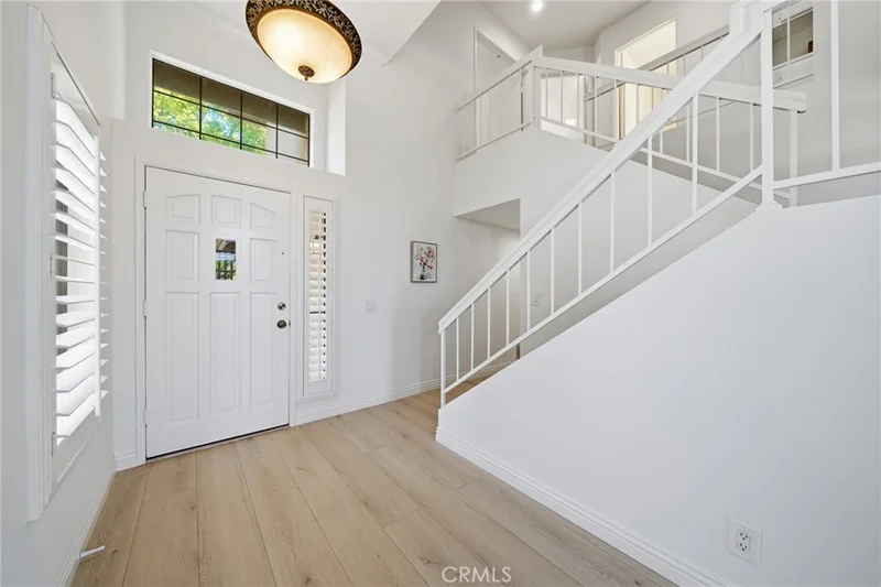 6231 E Twin Peak photo 2