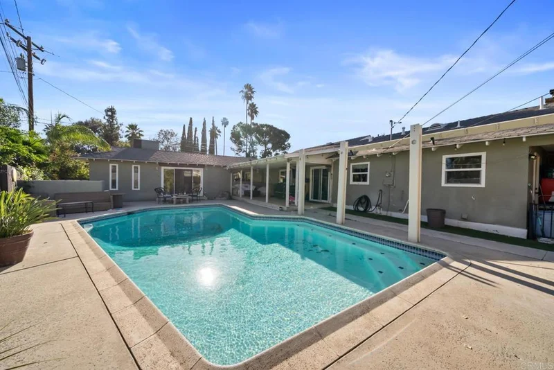 2951 Mockingbird Lane, Hemet, CA 92544