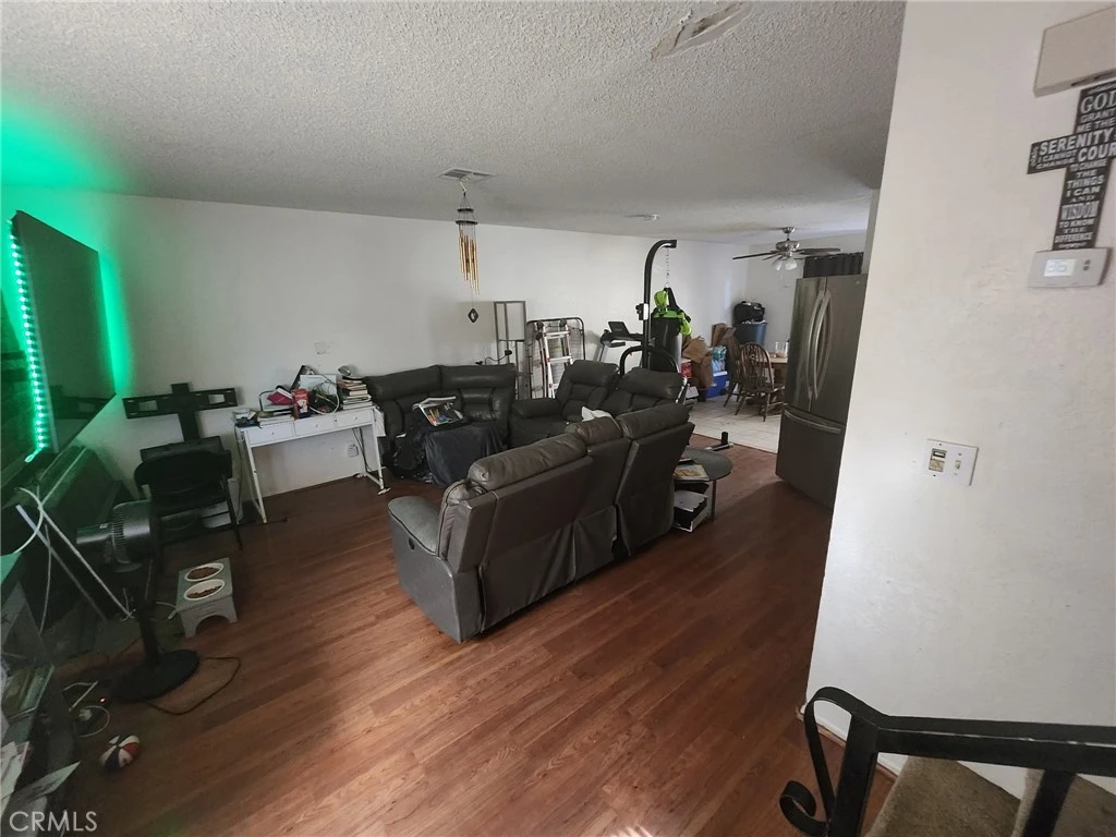 Interior 2