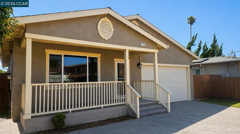 125 19th St, Richmond, CA 94801