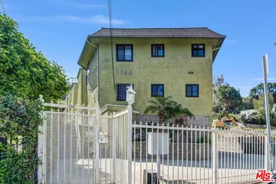 1766 Griffith Park Boulevard 1 photo 2
