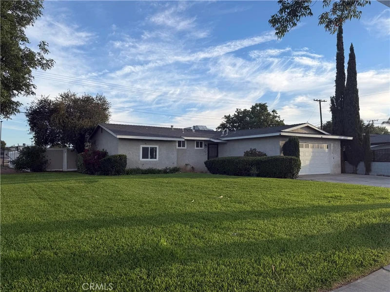 8868 Randolph, Riverside, CA 92503