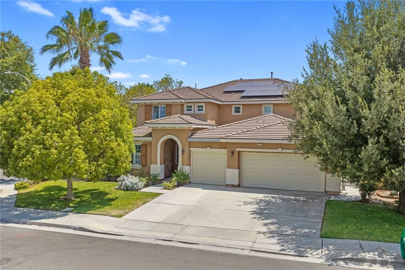 6442 Gold Dust Street