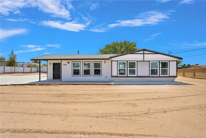 11886 Locust, Hesperia, CA 92345