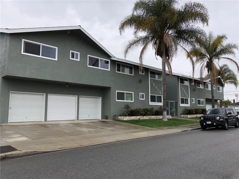 15505 S Budlong Place 15