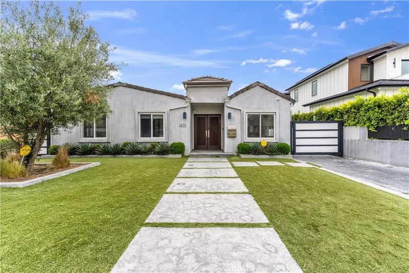 4925 Nagle Avenue, Sherman Oaks, CA 91423