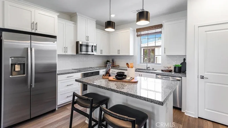8467 Tapia Way photo 2