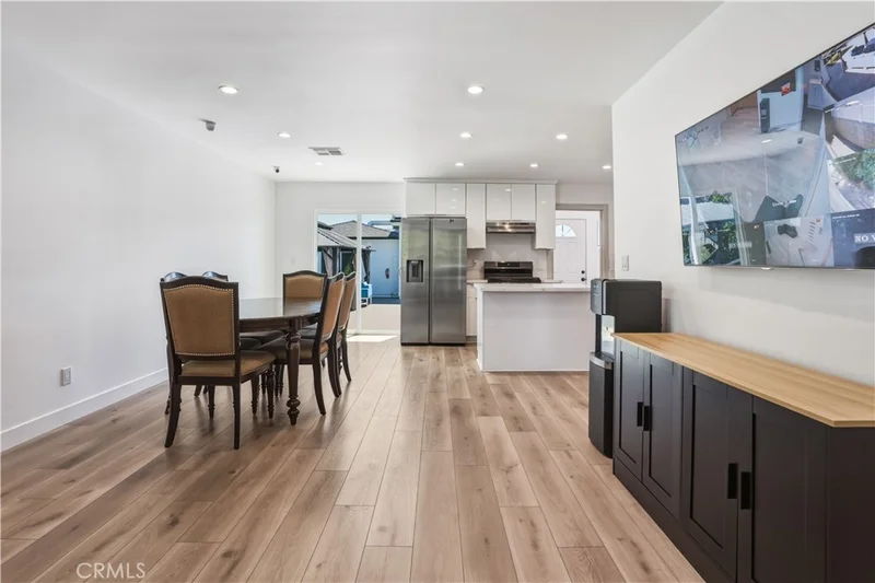 6620 Bellaire photo 2