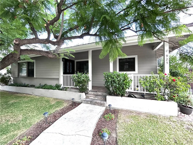 925 El Dorado Street
