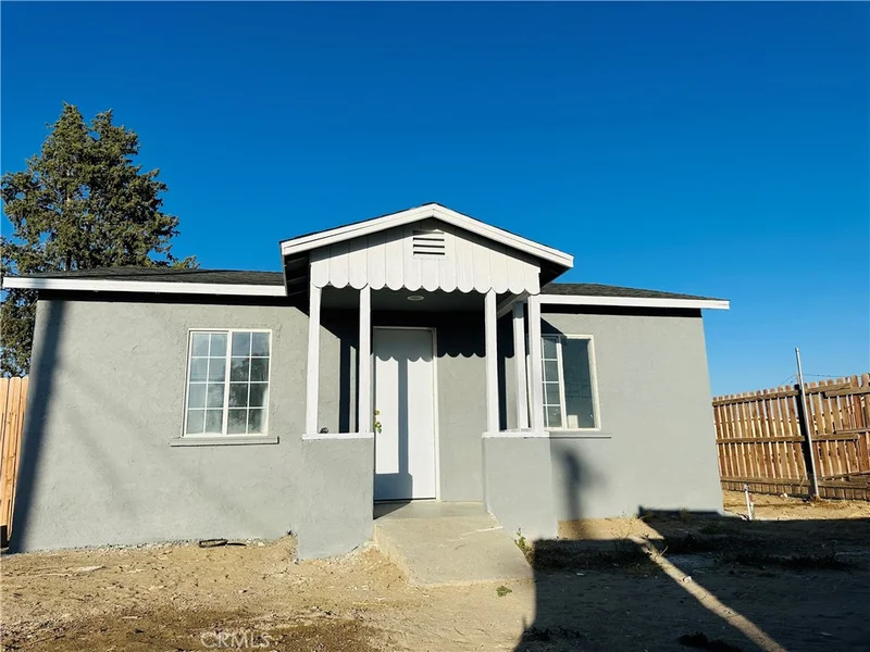 35007 Cedar photo 2