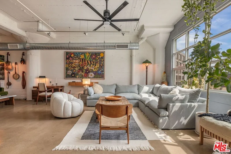 Photo 2 of 530 Molino Street 213