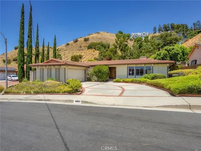 10087 Sully Drive