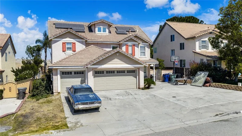 8028 La Crosse Way photo 2