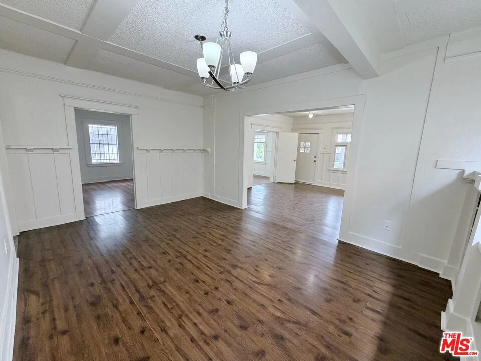 Interior 3