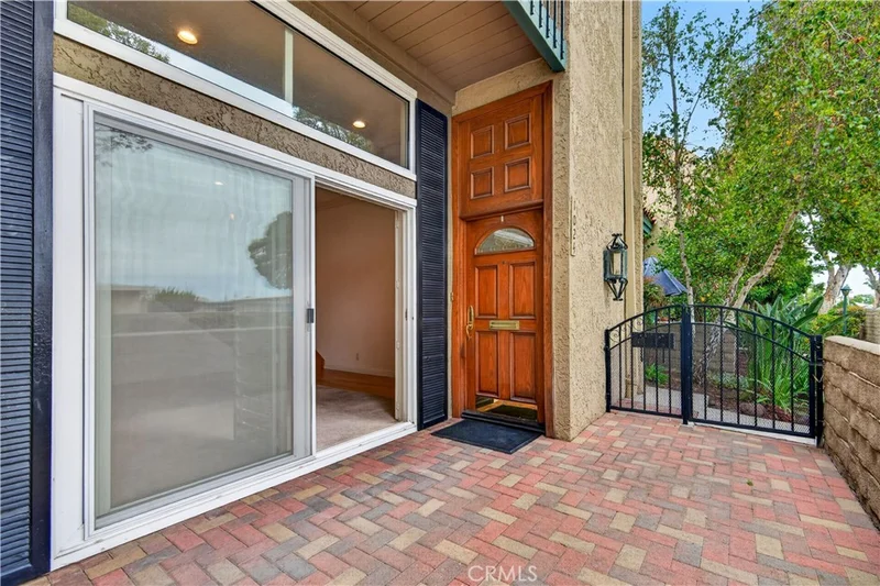 1024 Palo Verde Avenue