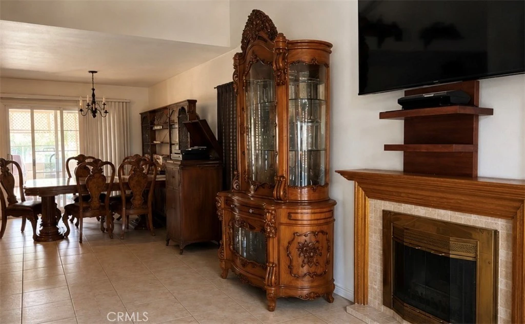 Interior 2