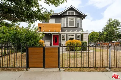 1476 W 37th Drive