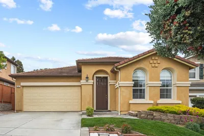 4787 Paradise Cove Court