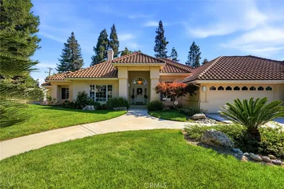 3403 E Vassar Court
