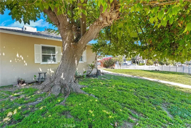 Photo 2 of 2800 Jolley Drive