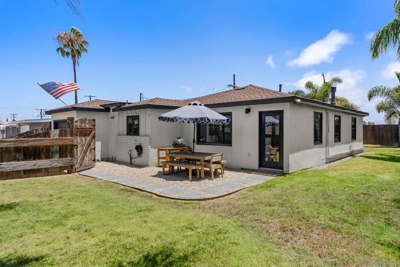 1053 4th Street, Imperial Beach, CA 91932