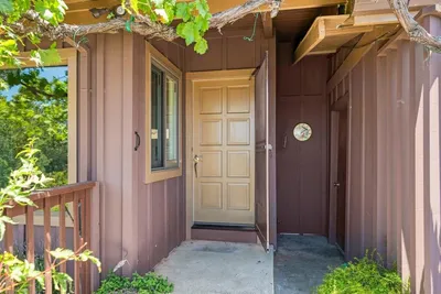 27255 Loma Prieta Way photo 2
