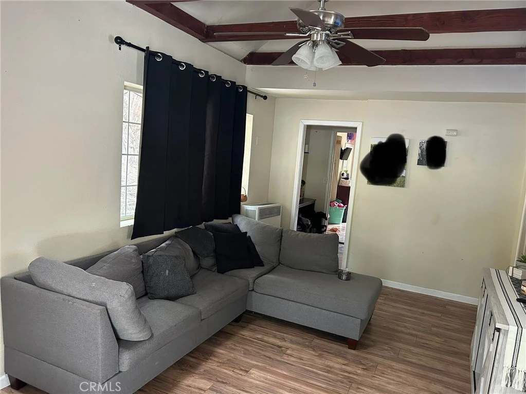 Interior 3
