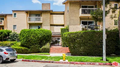 6151 Canterbury Drive 103