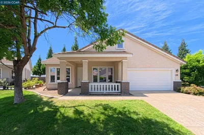 1689 Soledad Dr