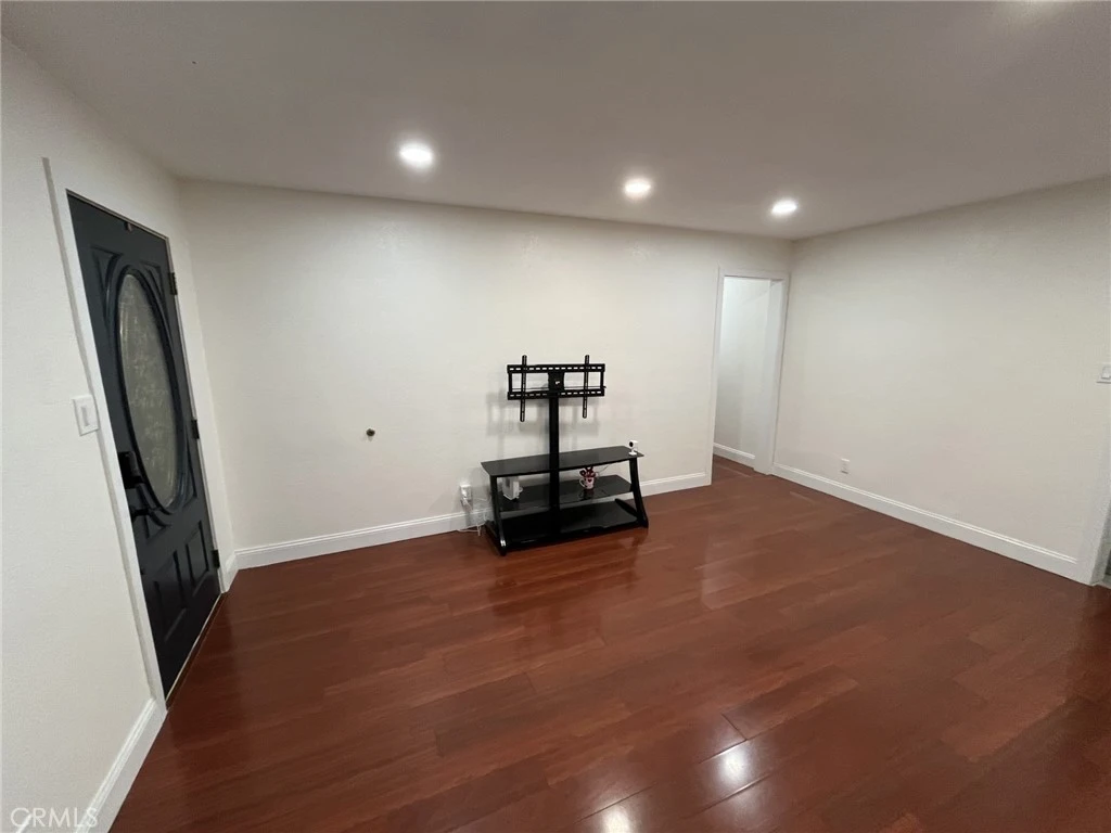 Interior 2