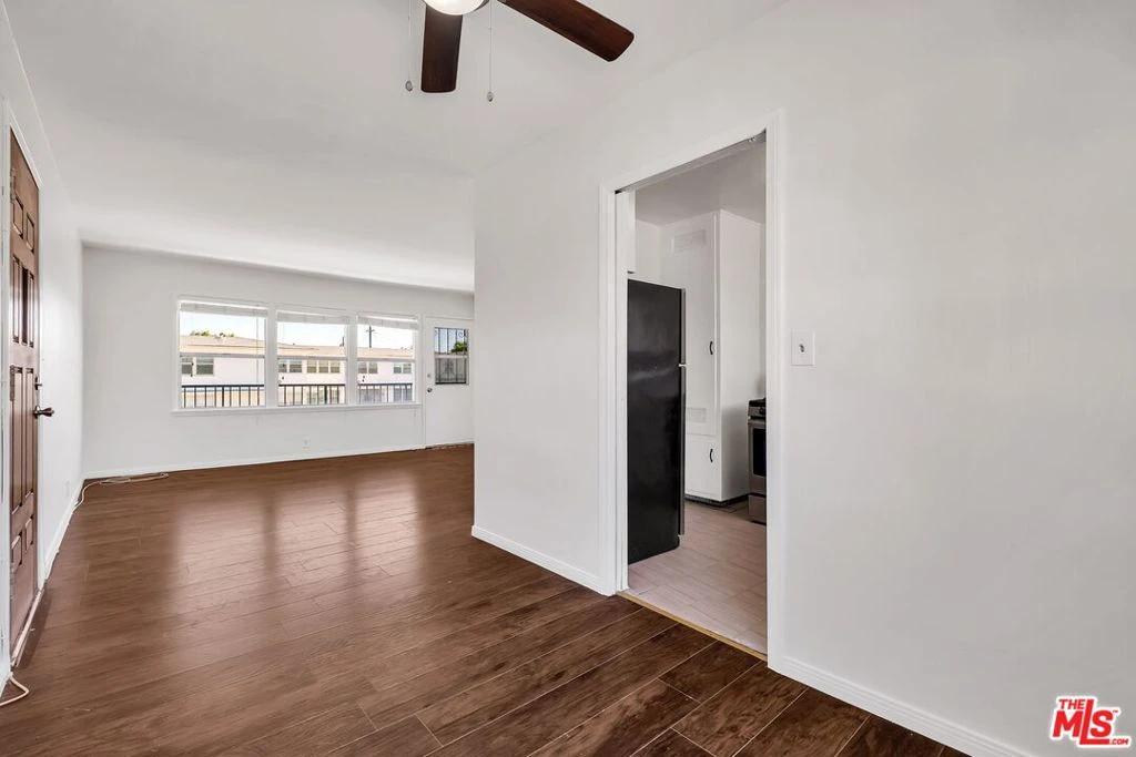 Interior 2