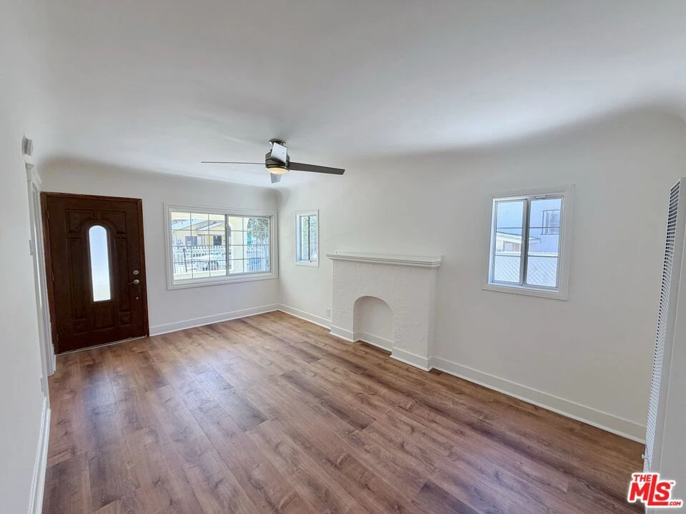 Interior 2