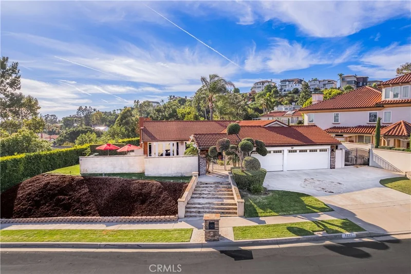 8217 Lindante Drive