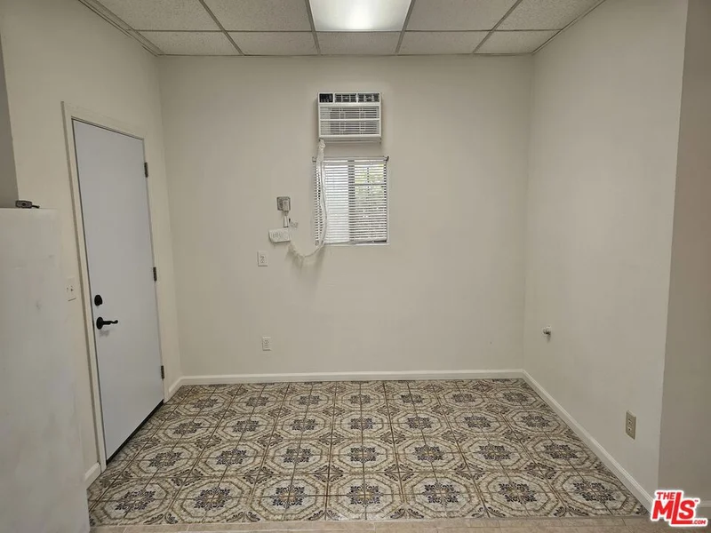 4152 Verdugo Road, Los Angeles, CA 90065