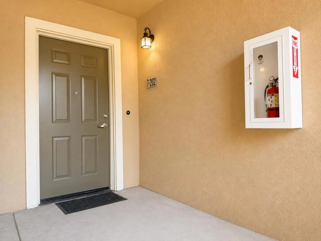 Interior 2