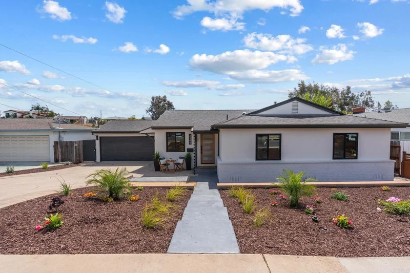 2348 Grandview Street, San Diego, CA 92110