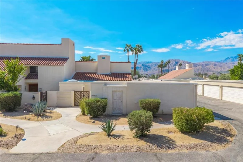 34820 Mission Hills Drive