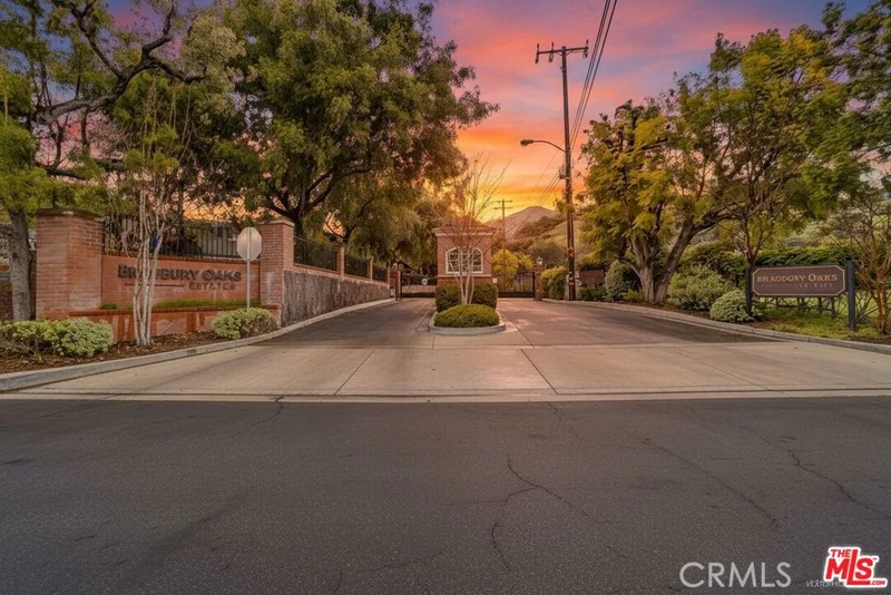 Photo 2 of 222 El Cielo Lane