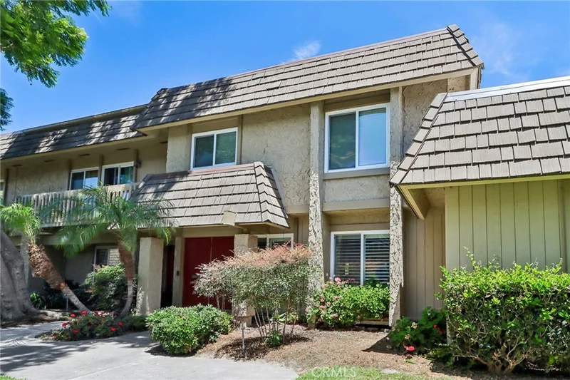 10424 Echo River Court, Fountain Valley, CA 92708