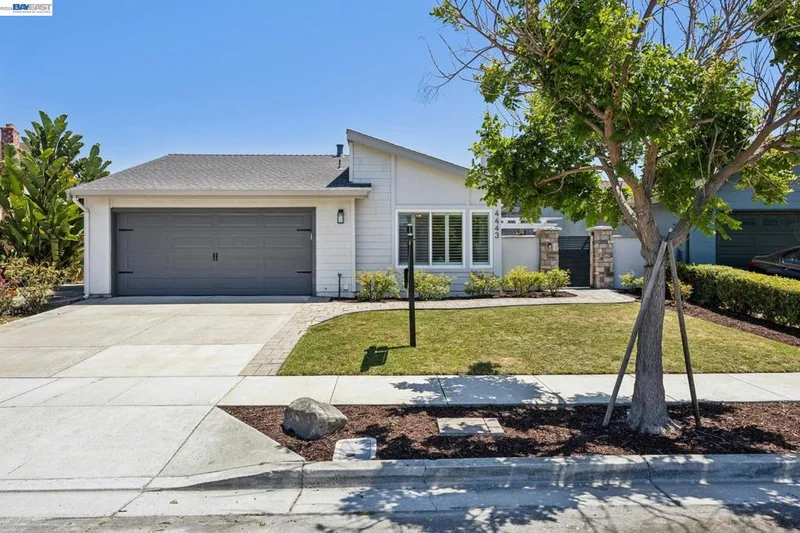 4443 Macbeth Cir