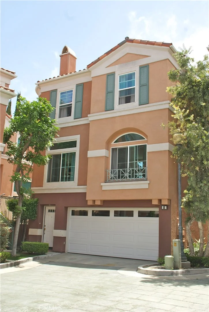 8 Medici Aisle, Irvine, CA 92606
