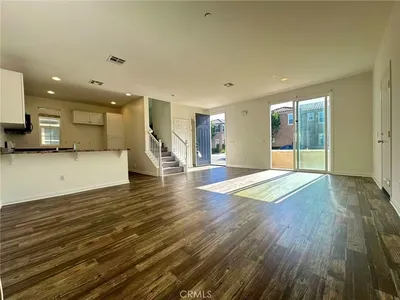 5862 Ginger Drive photo 2