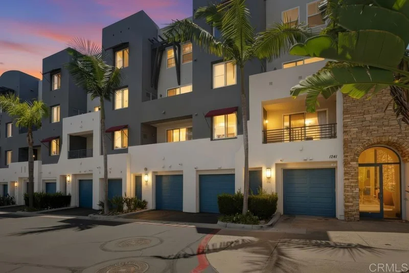 1241 Santa Cora Avenue 334